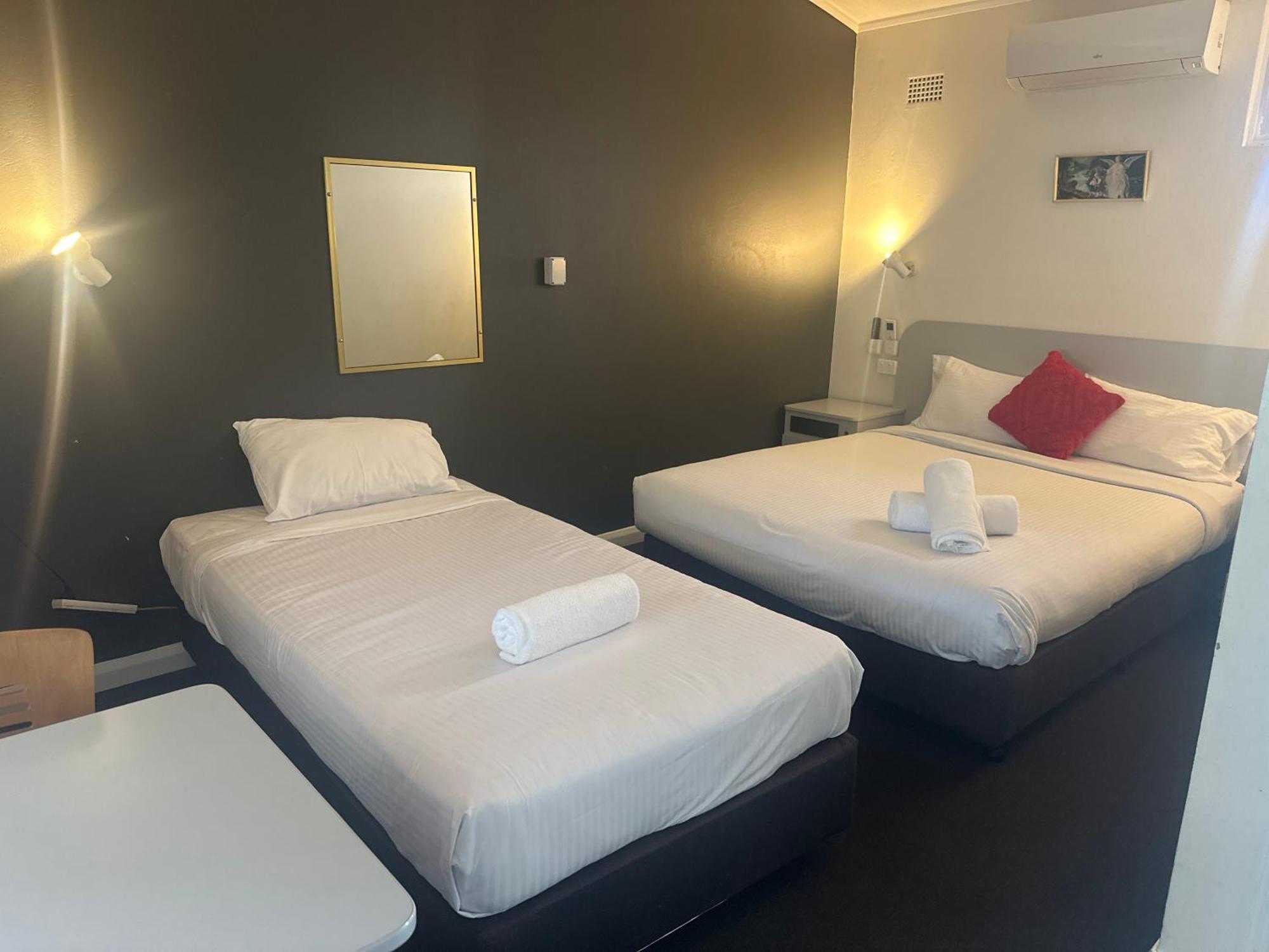 Memphis Motor Inn Parkes Kültér fotó