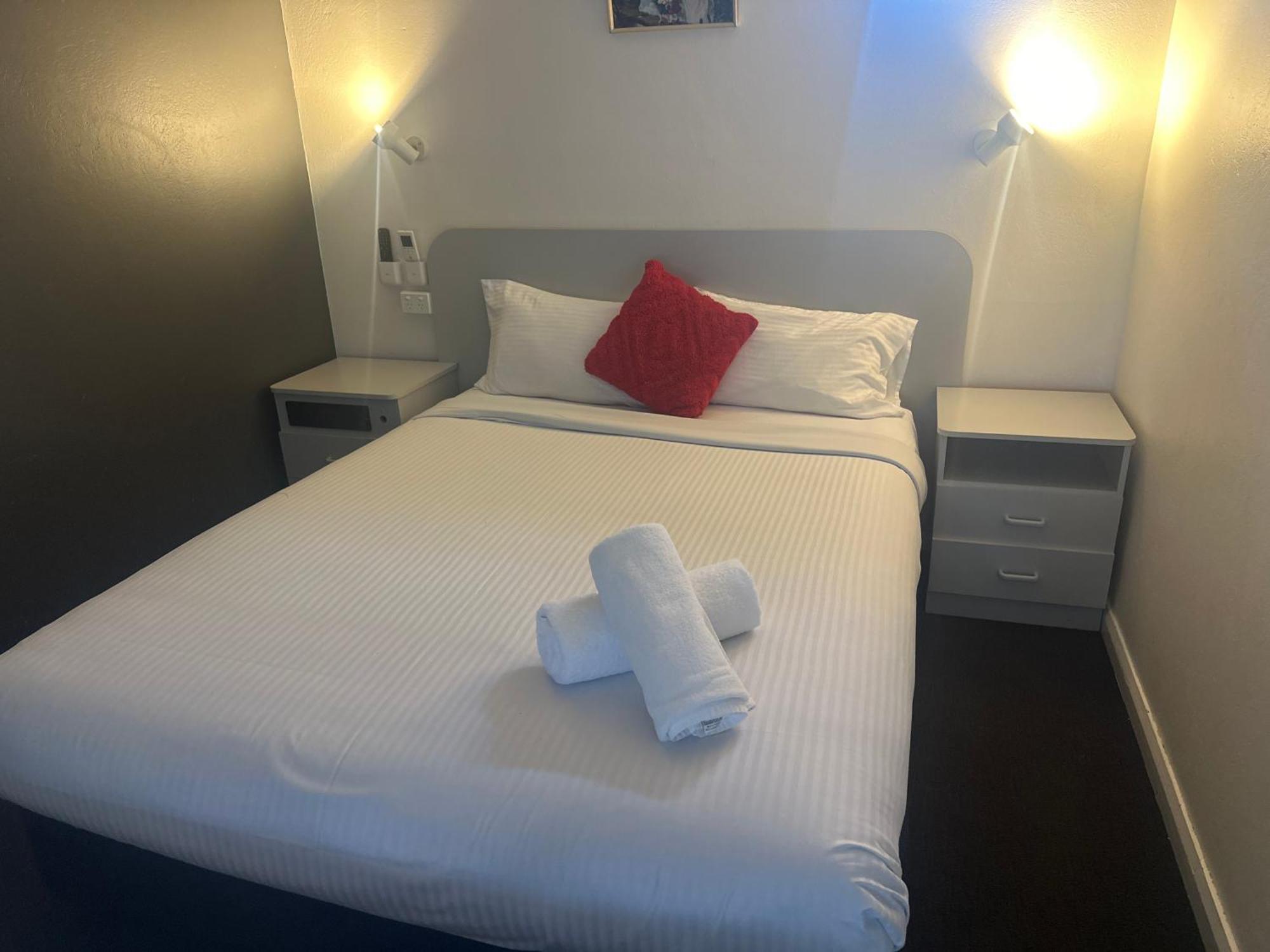 Memphis Motor Inn Parkes Kültér fotó